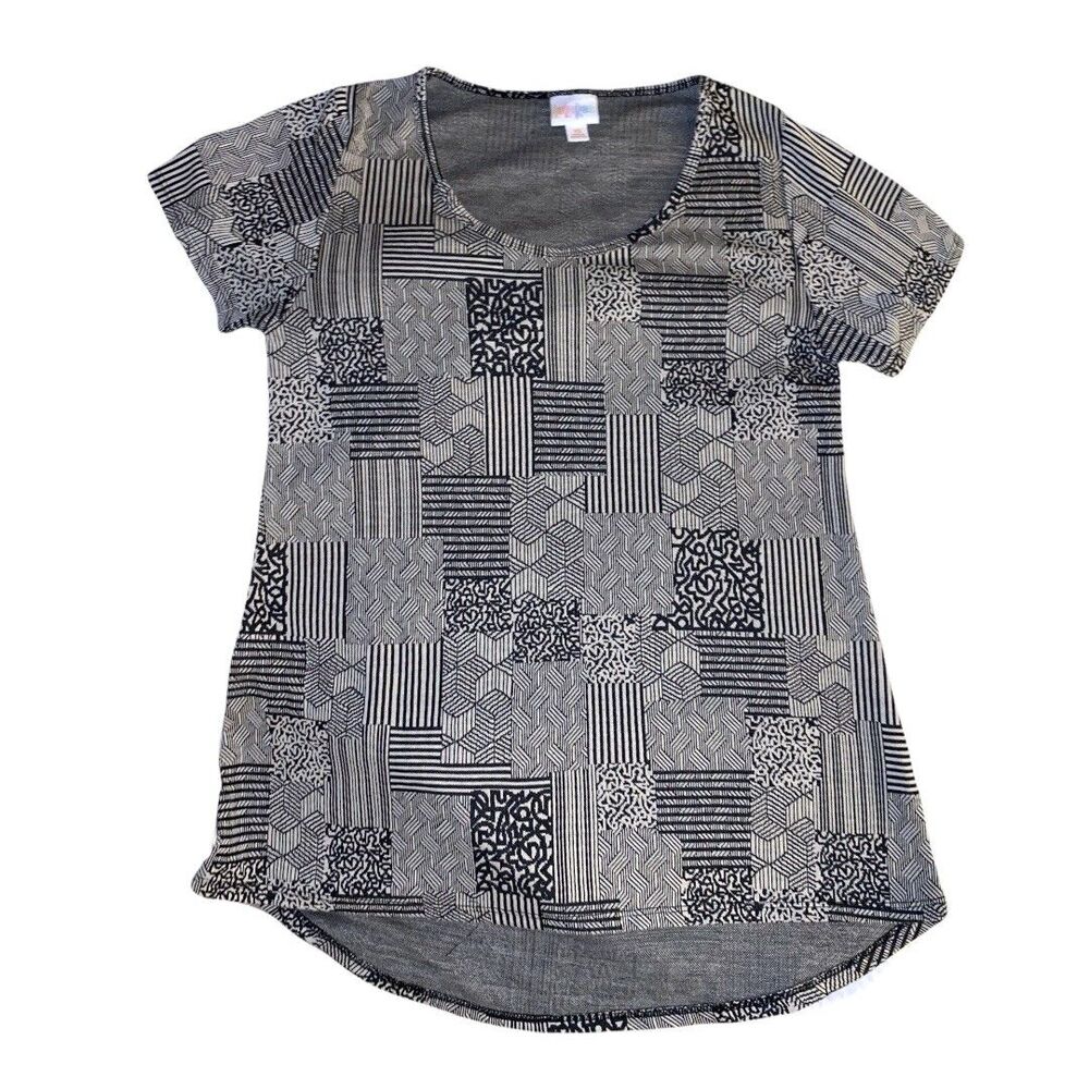 LULAROE Black and White Geometric Soft Short Sleeve Basic T-Shirt Top sz XS